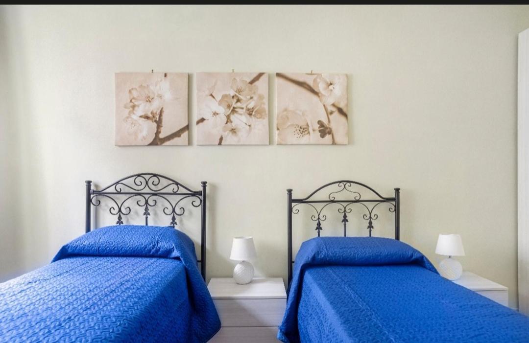 Casa Di Lillo Hotel Лече Екстериор снимка